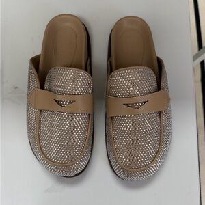SCHUTZ loafer mule. sz 7.5